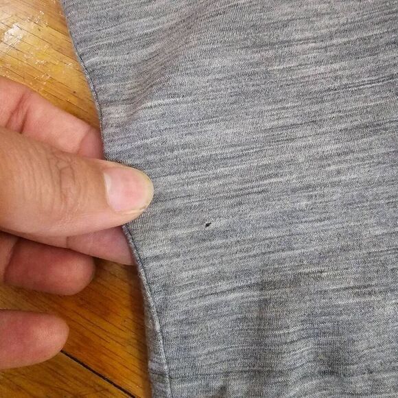 Ibex Merino Wool Long Sleeve Top Shirt Size Medium - Picture 10 of 10